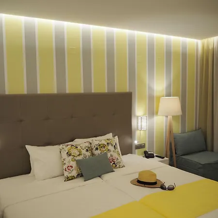 Hotel Cooee Kyknos &