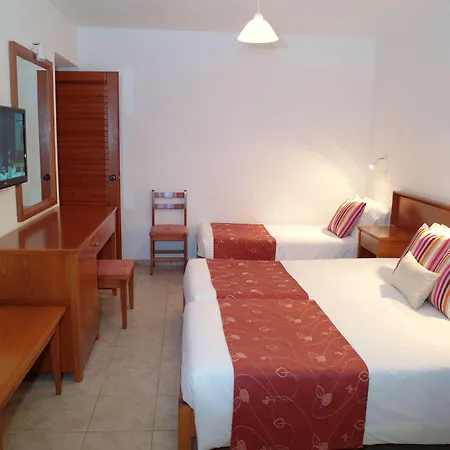 Hotel Cooee Kyknos &